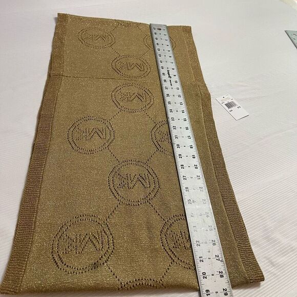 NWT Michael Kors Tan/Light Brown Logo Patterned Infinity Scarf NEW - Picture 5 of 6